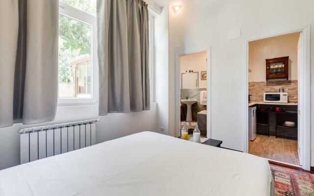 Elegant 1 bed Flat in Central Location