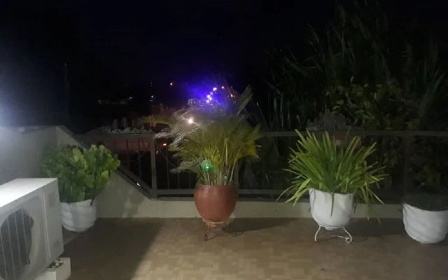 Starlite lodge