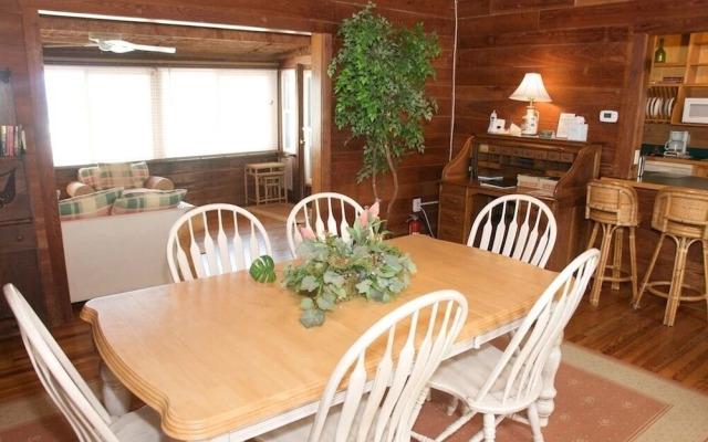 Harrington House Beachfront Bed & Breakfast