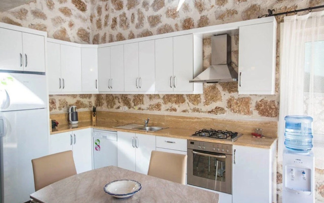 Villa Kaputas 2 by Akdenizvillam