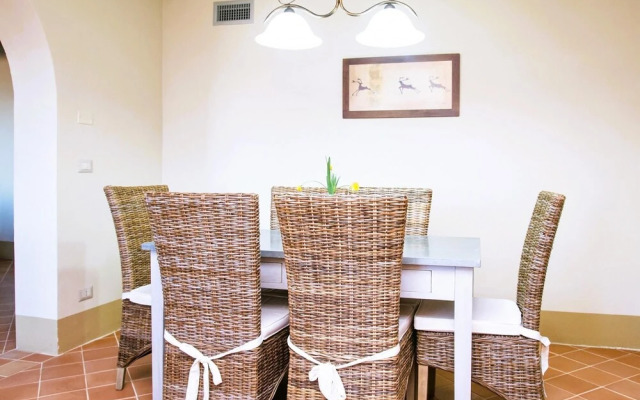 Luxury 3 Rooms Apt Olives in Siena Resort