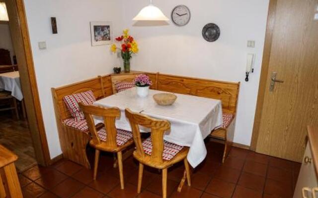 Apartments Heidenberger Delle Scuole