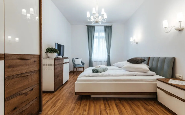 City Lights Apartments - Bosacka
