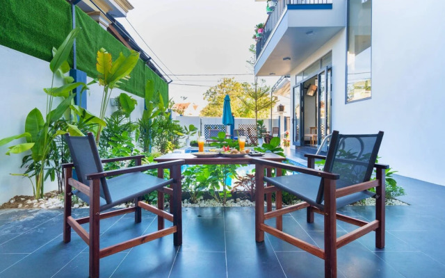 MQ Villa