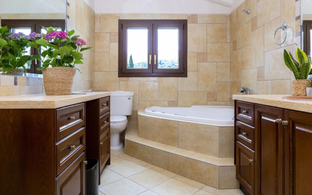 Solaris Methea Villa Kassiopi Corfu