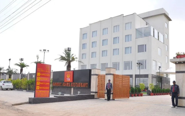 The Royal Bharti Hotel