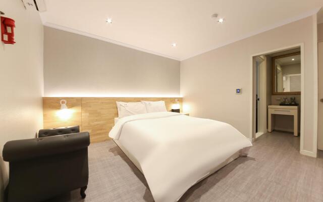W Lounge Hotel