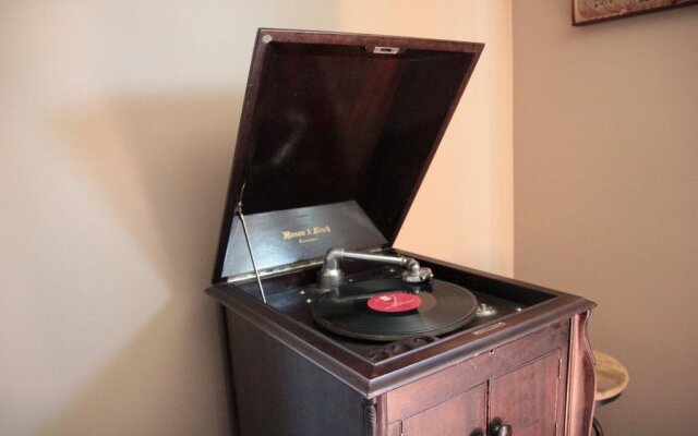 Lil' Heart & Soul Boutique Inn