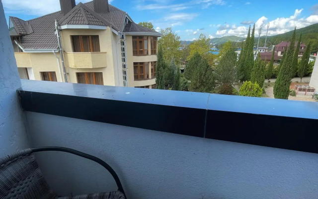 Апартаменты в гостиничном комплексе Радуга 10И