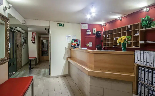 Hostel inter Puerto del sol