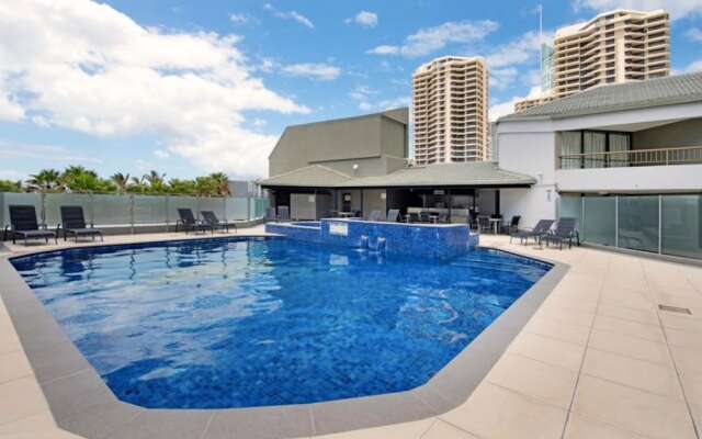 Heart of Surfers Paradise, 2BR Apt