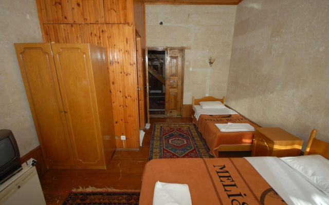 Melis Cave Hotel