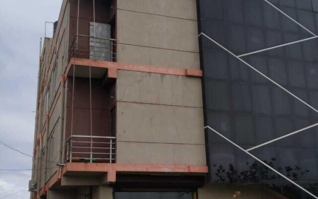 iROOMZ Hotel Vishwa Lodging