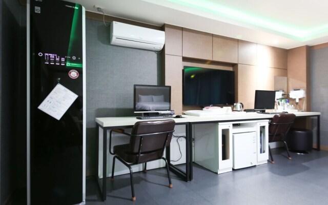 Gwangju Sinan-dong Love Story