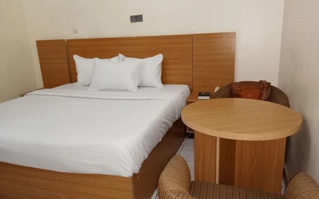 Peace Haven Hotel