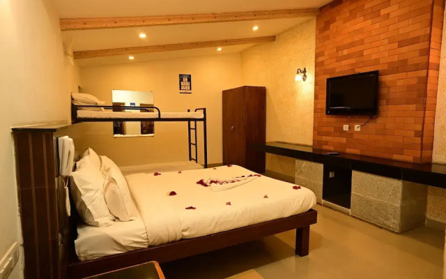 Yagappa Heritage Resort
