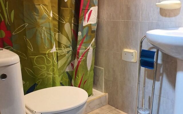 Low Cost Room Plaza de Hierro I