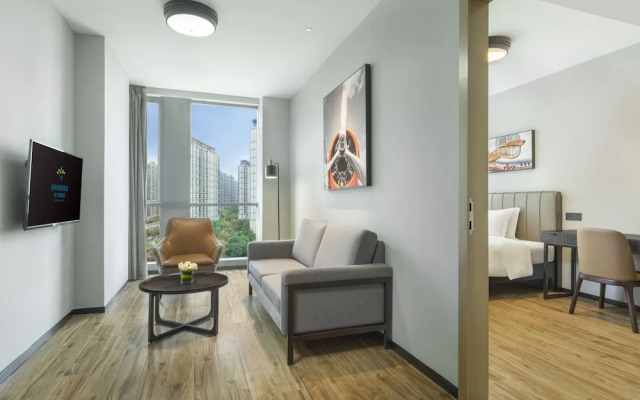 La Yarda Hotel Guangzhou - Free Shuttle Bus Available during Canton Fair Period