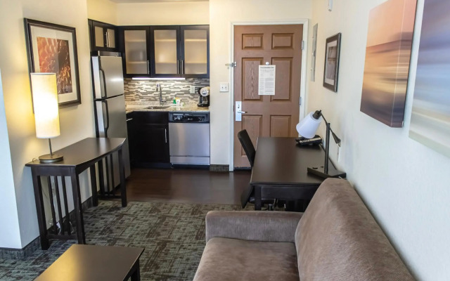 Staybridge Suites Minot by IHG
