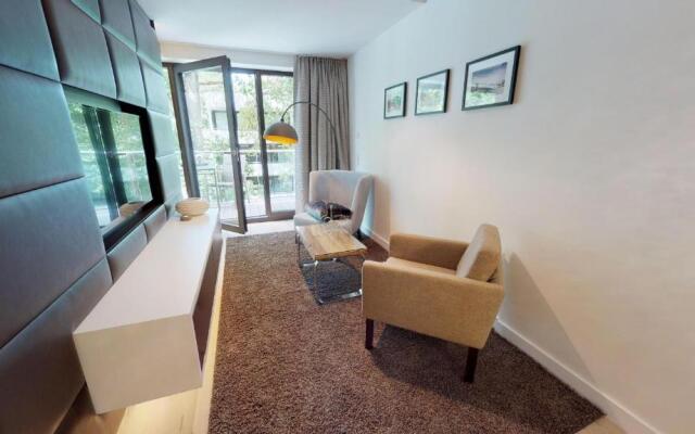 White Pearl Apartment 2.10