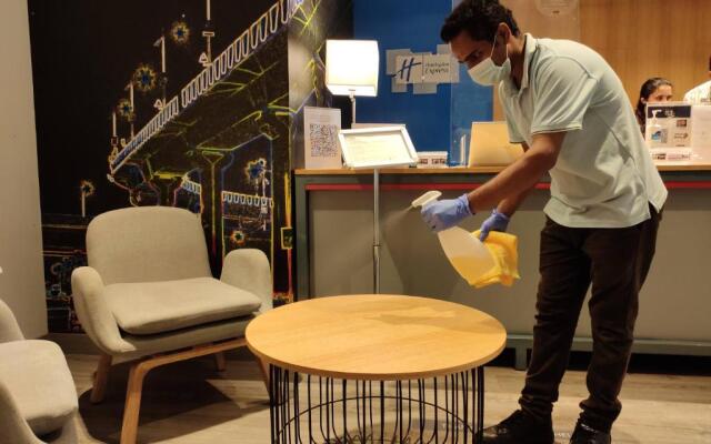 Holiday Inn Express Hyderabad Banjara Hills by IHG
