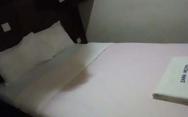 Zama Hotel