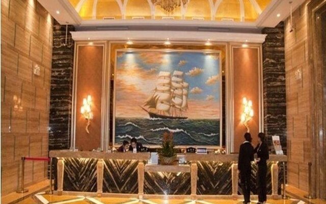 Silvery Holiday Spa And Club
