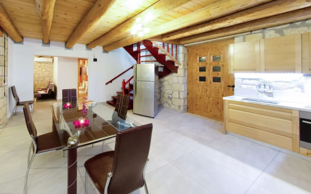 Tireda Villas