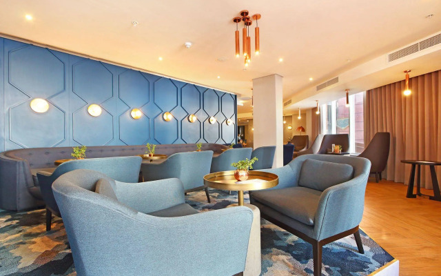 Triangle Luxury Suites by Totalstay