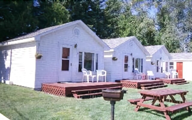 Northernaire Motel