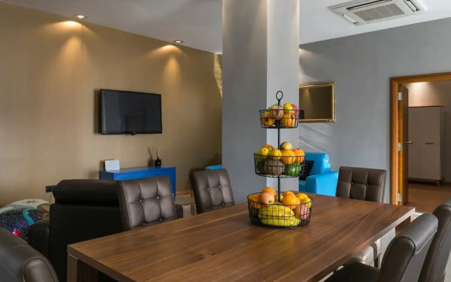 Apartment Frankie's Place - Two-bedroom Apartment With Terrace and Sea View