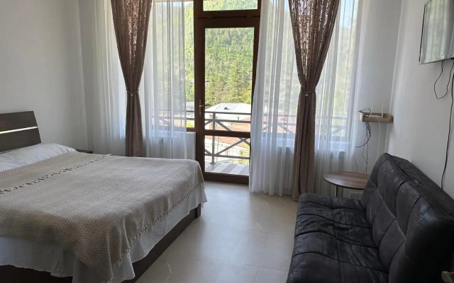 Guest House Nana