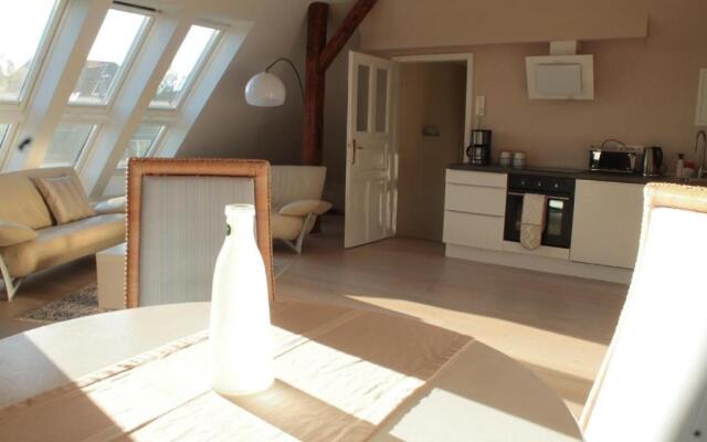 Duesternbrooker-Villa