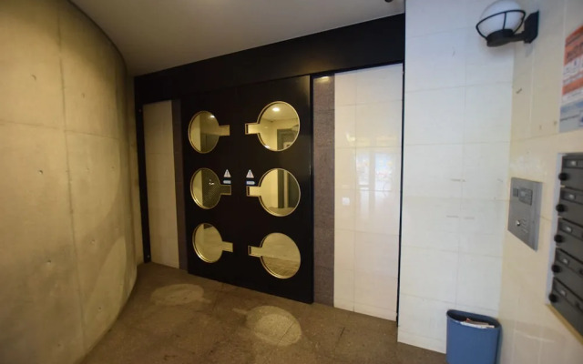 Shinsaibashi Dotonbori Stay ?