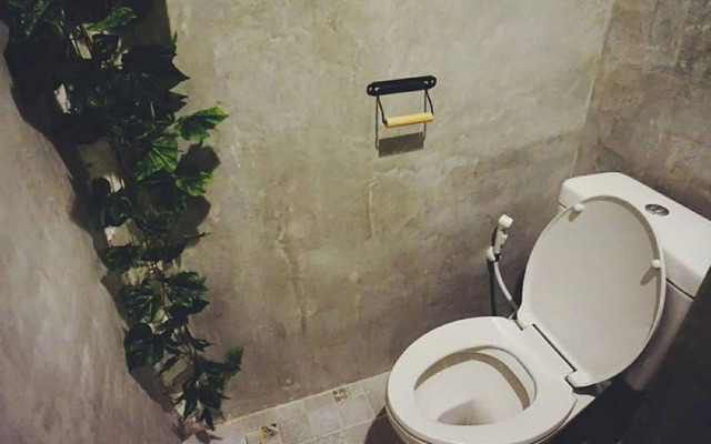 Staying Hostel