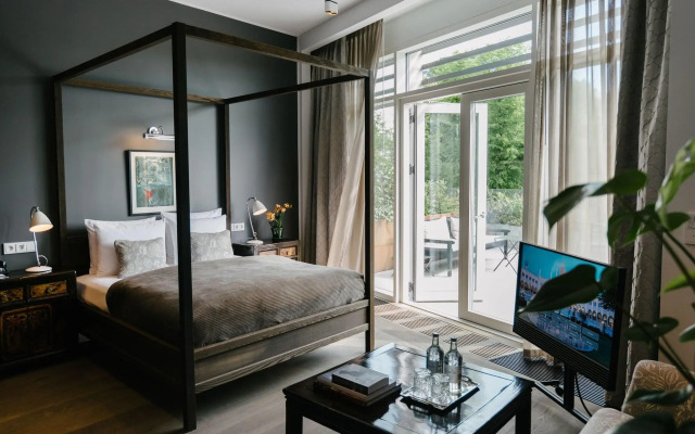 Nimb Hotel
