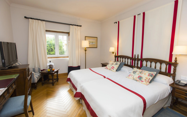 Parador De Ribadeo