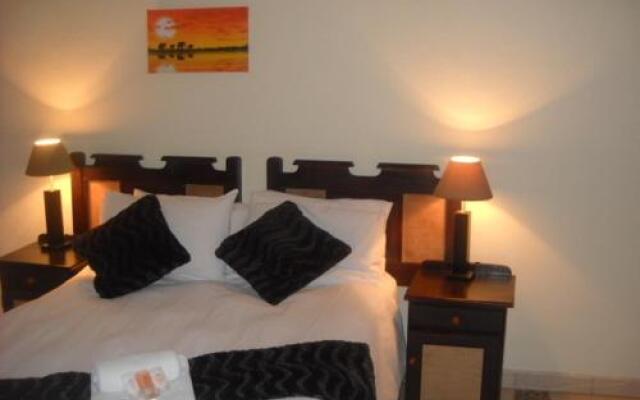 The Beverly Hills Guest Lodge
