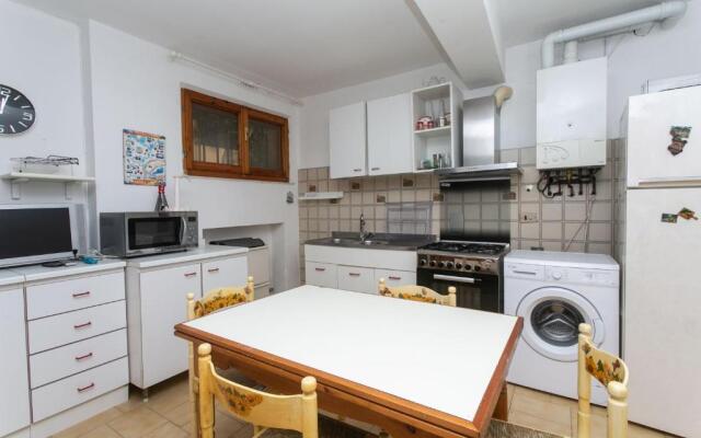 N215 - Numana, trilocale con portico