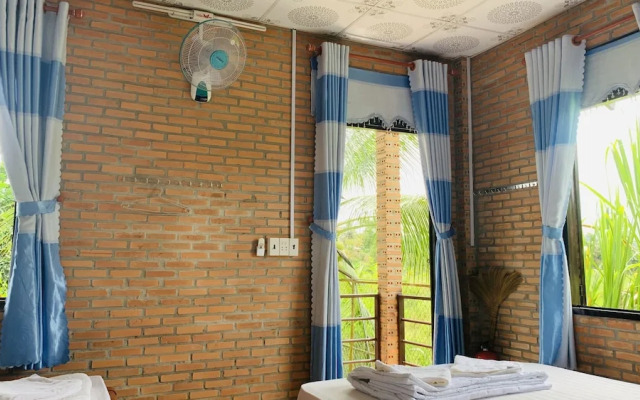 Gibbon Singing Homestay