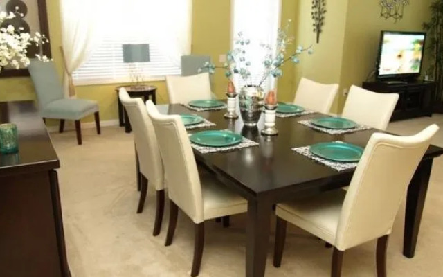 ACO - Universal Boulevard