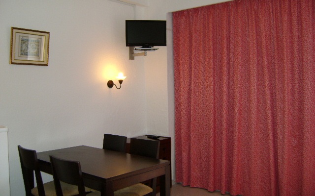 Apartamentos Isla del Sol Aparthotel
