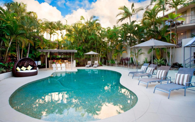 Noosa Tropicana