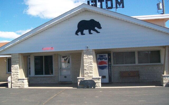 Black Bear Motel LLC.