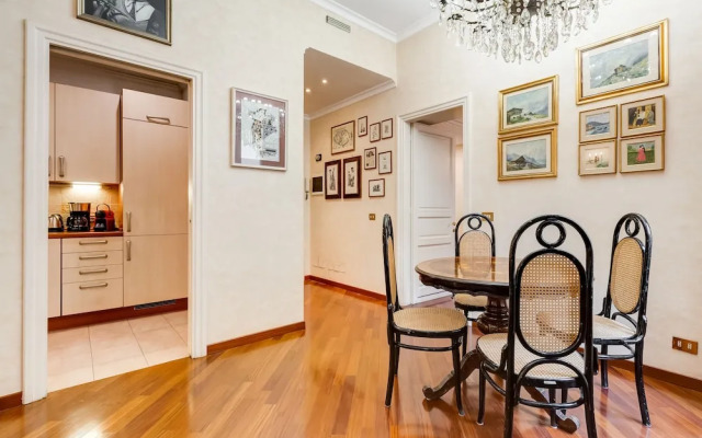 Trevi Fountain Apartments