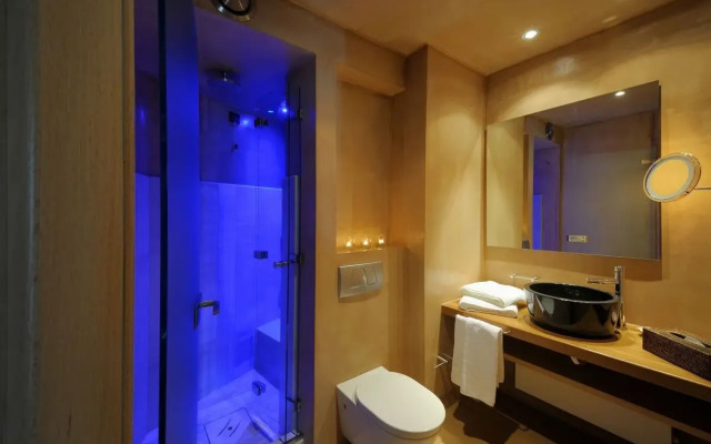 Valeni Boutique Hotel