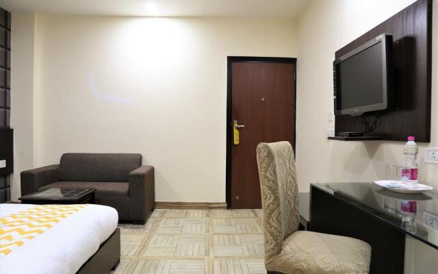 Oyo 29223 Golf View Prime