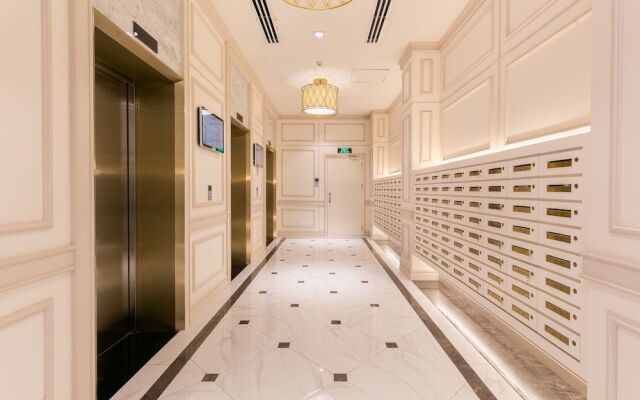 Blue Fingers Saigon Royal - Tresor