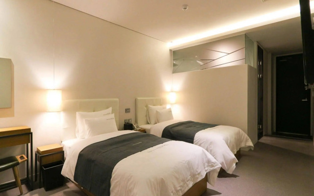 Best In City Hotel