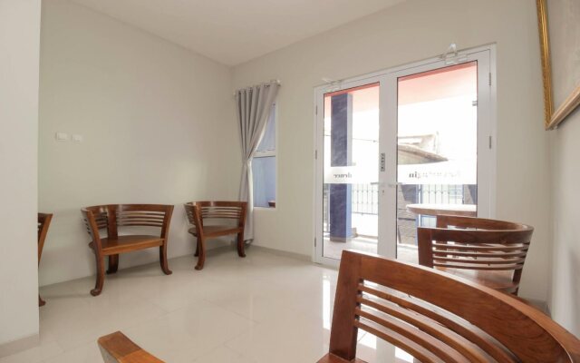 Kayuringin Residence